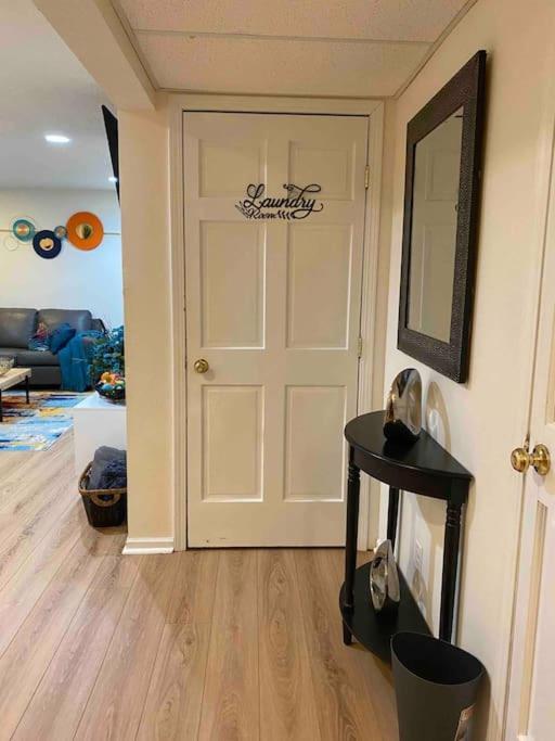 Family Friendly Home Close To Airport And Downtown Дес Мойнс Екстериор снимка